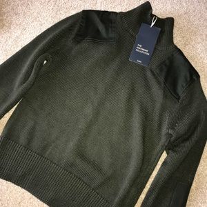 ZARA olive knit turtleneck with patches